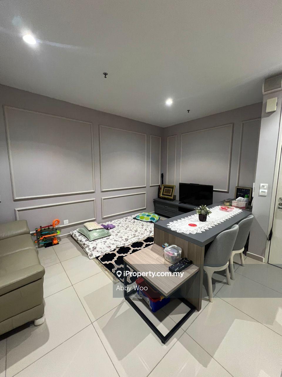 Shah Alam I city ( furnished 1 room with parking )