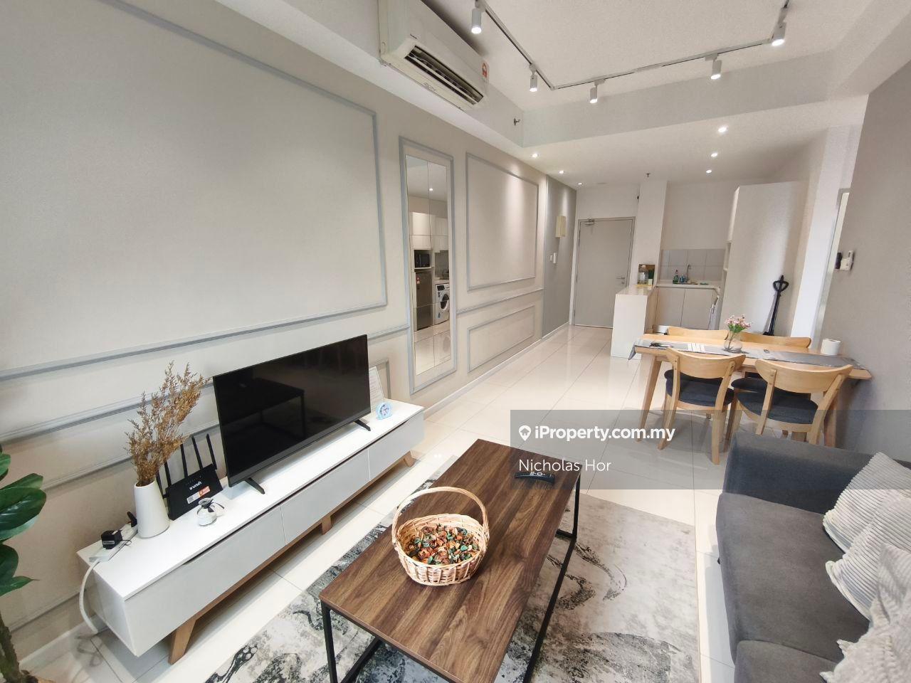 Chambers 2 room unit for rent