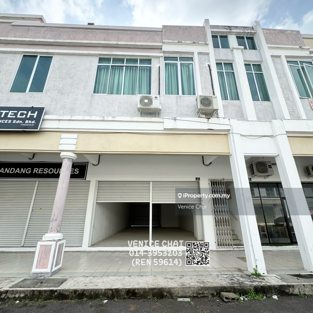Ground Floor Shoplot For Rent 