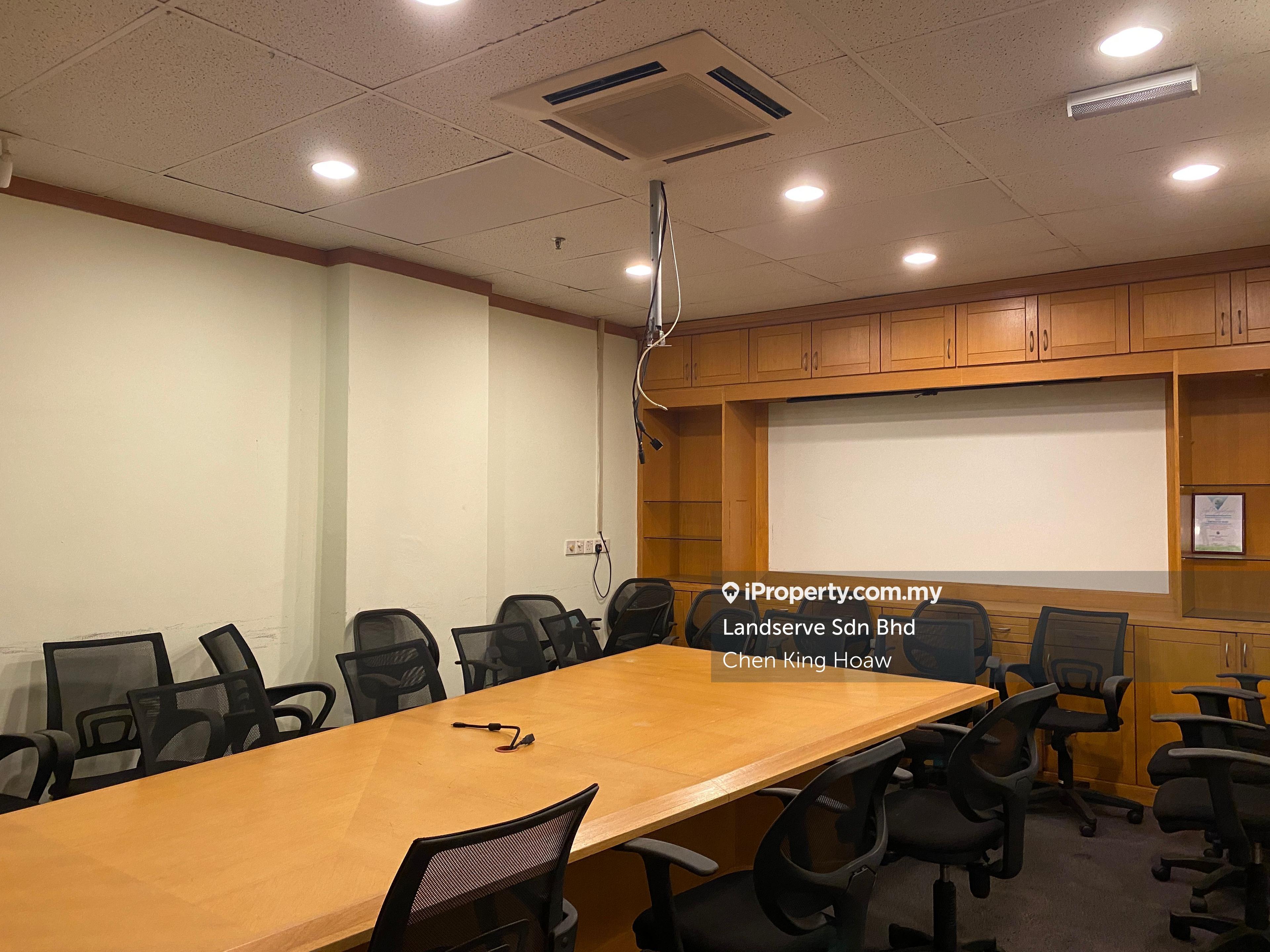 Partial fitted Office for Rent