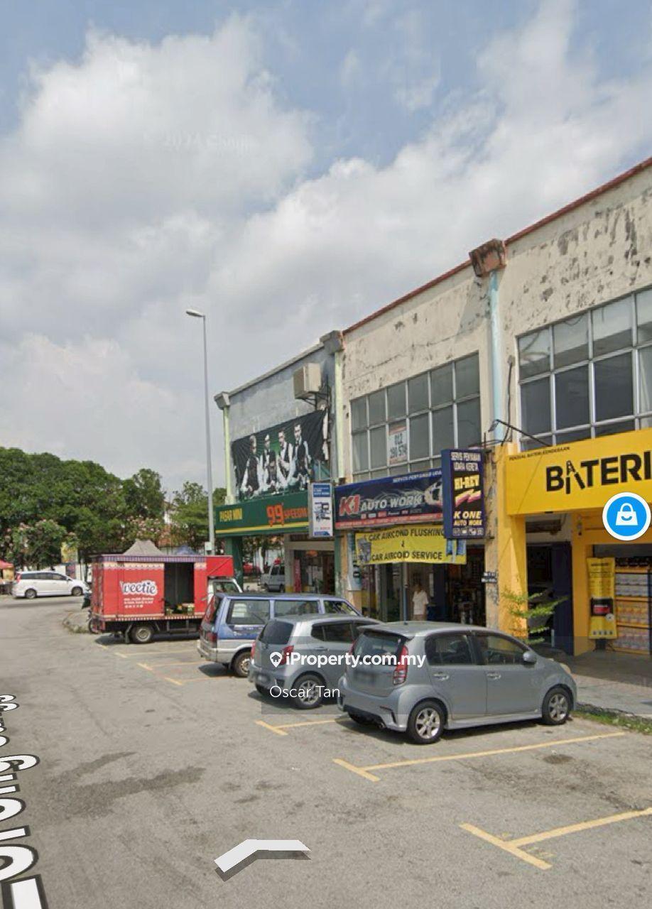 Facing Mainroad Last unit , Call For Viewing Now