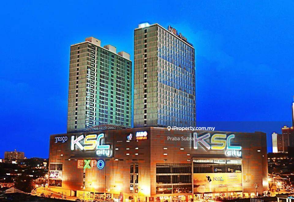 Short walk to ksl Mall. Fully Furnished Unit. High Floor Stunning View