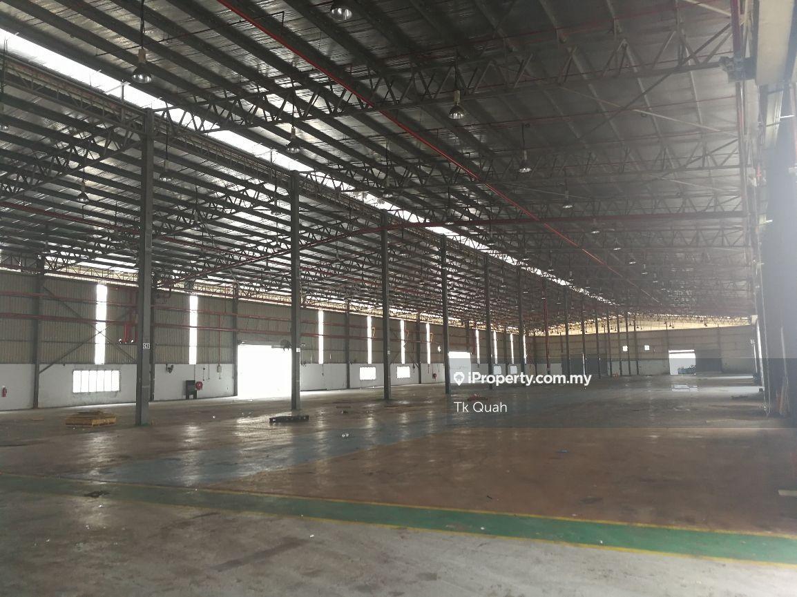 Detached factory for Sale