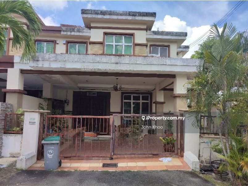 Double storey corner house in taman bachang baru,melaka