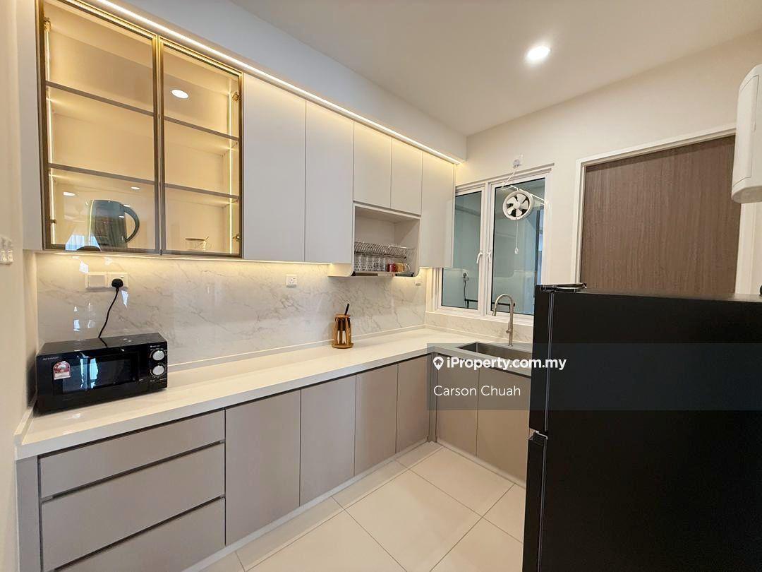 Zen6 tastefully furnished and renovation unit for rent