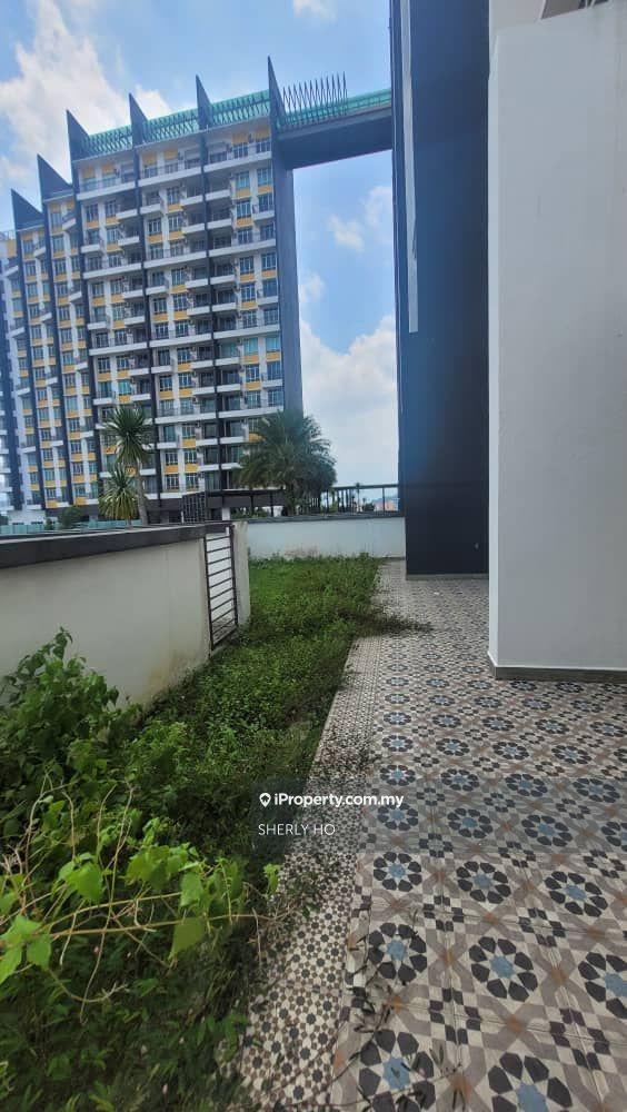 The Majestic Corner Unit with garden balcony For Sale