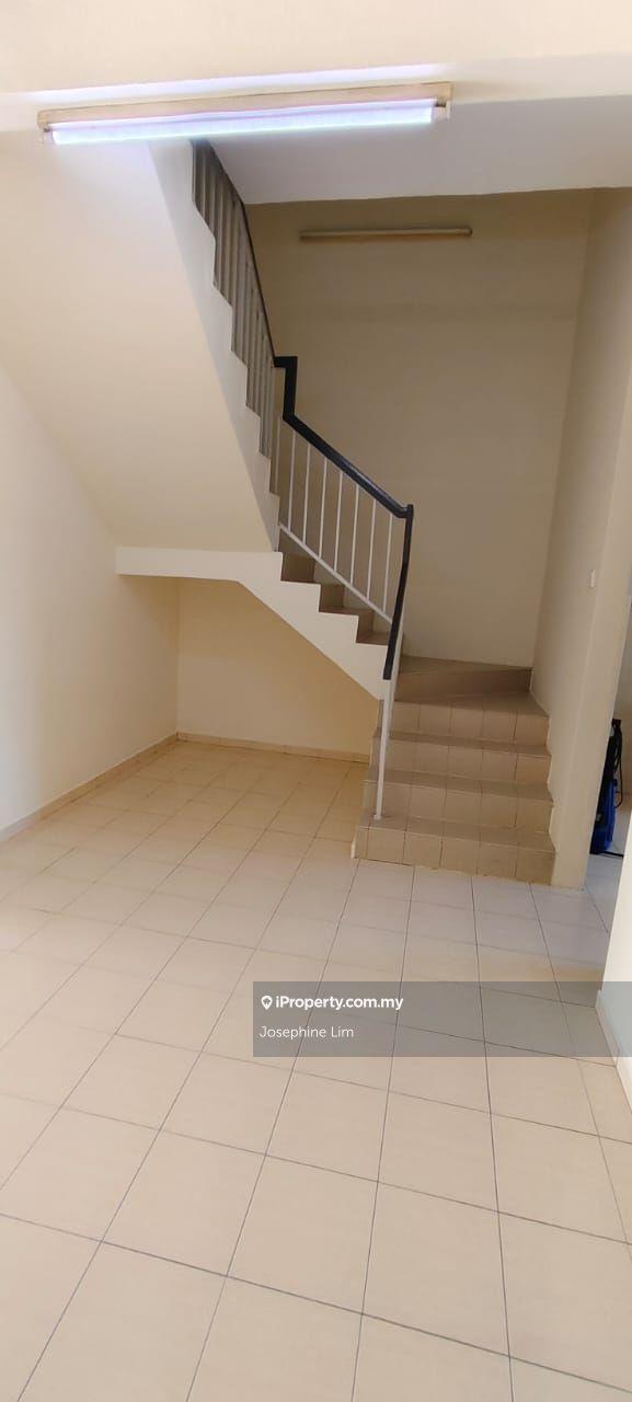 Taman bukit minyak near to icon city 2 sty house for rent 4 bed 3 bath