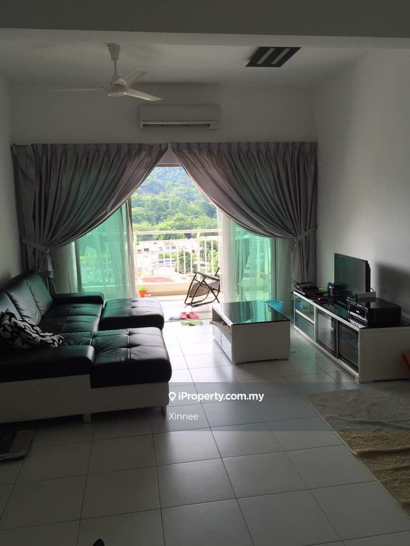 Best Unit One World 2 (1 Sky) 1400sf Move In Condition Golf View