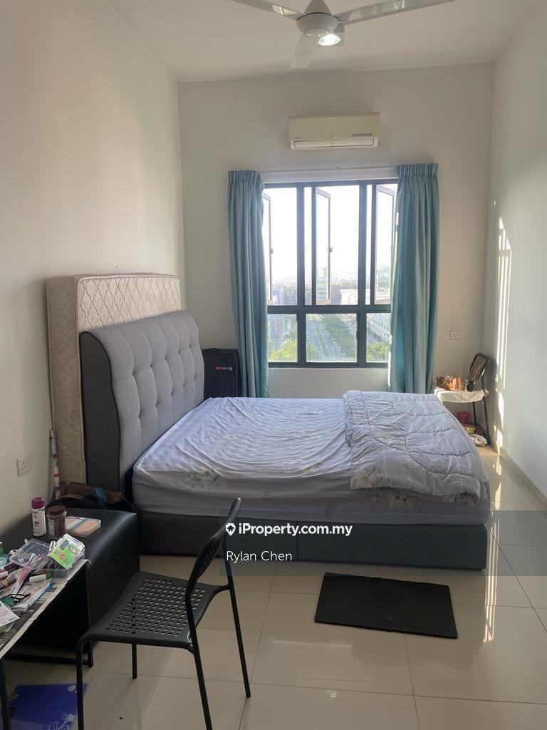 Dpulze Residence @ Cyberjaya For Rent on top of Mall