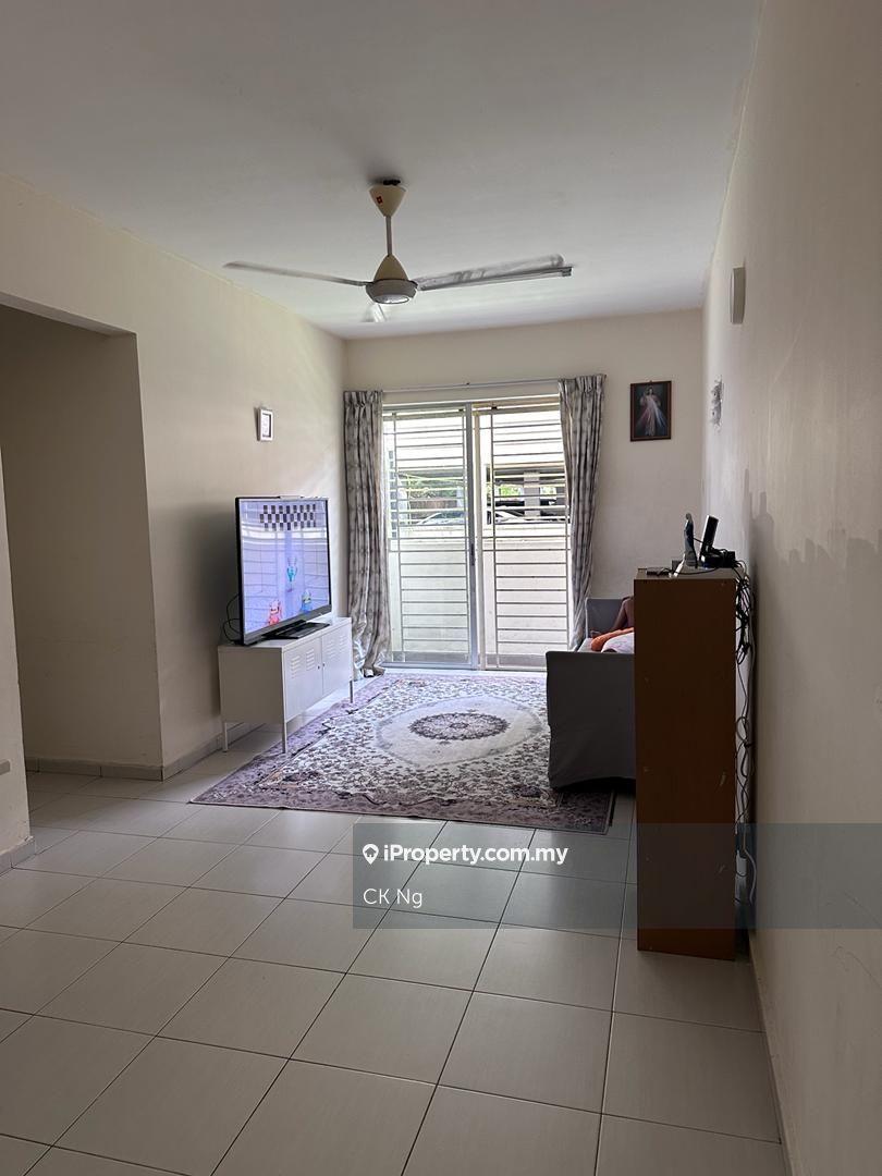 Full Loan 100% Ground Floor Mandarina Court Renovated Nice Condition