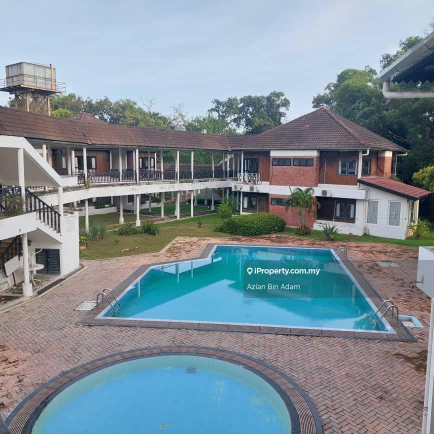 Lumut Country Resort Perak Freehold For Sale Partly Furnished