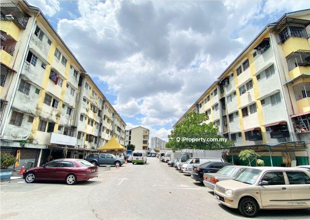Medan 32 Flat for Sale