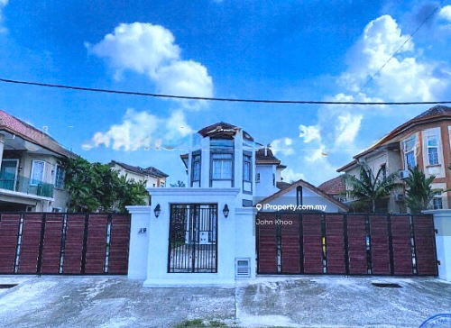 Bungalow house in taman lavender heights,senawang,seremban