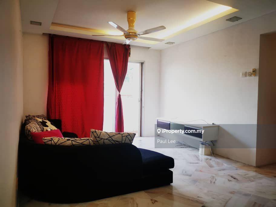 Saraka Apartment Freehold 900sf 3room 1car Reno Puchong Taman Wawasan