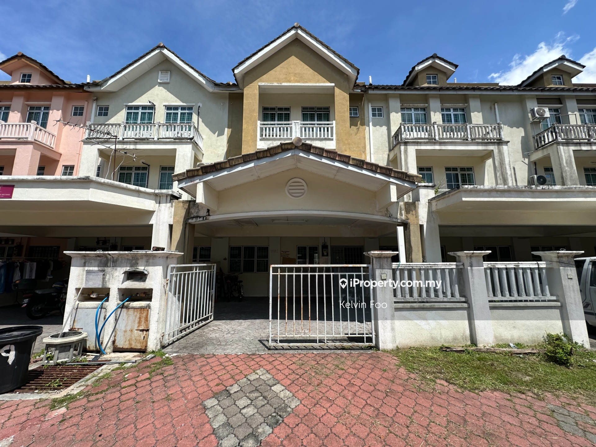 Kampar @Taman Bandar Barat Oxford 3 Storey Near Utar For Sale
