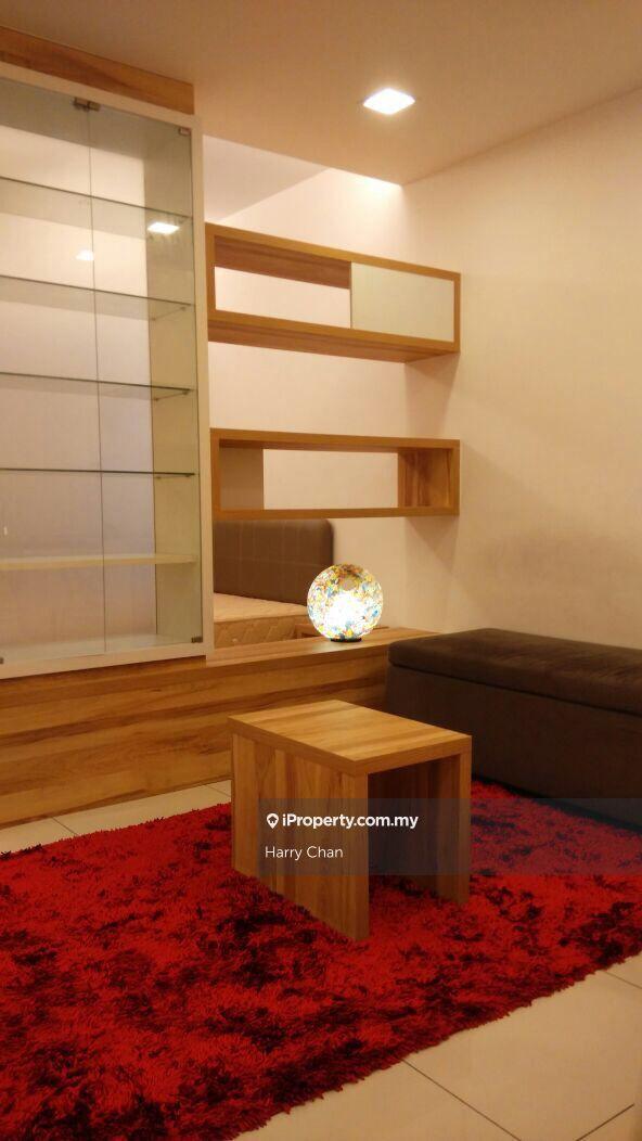 Nice and well maintained unit for rent 