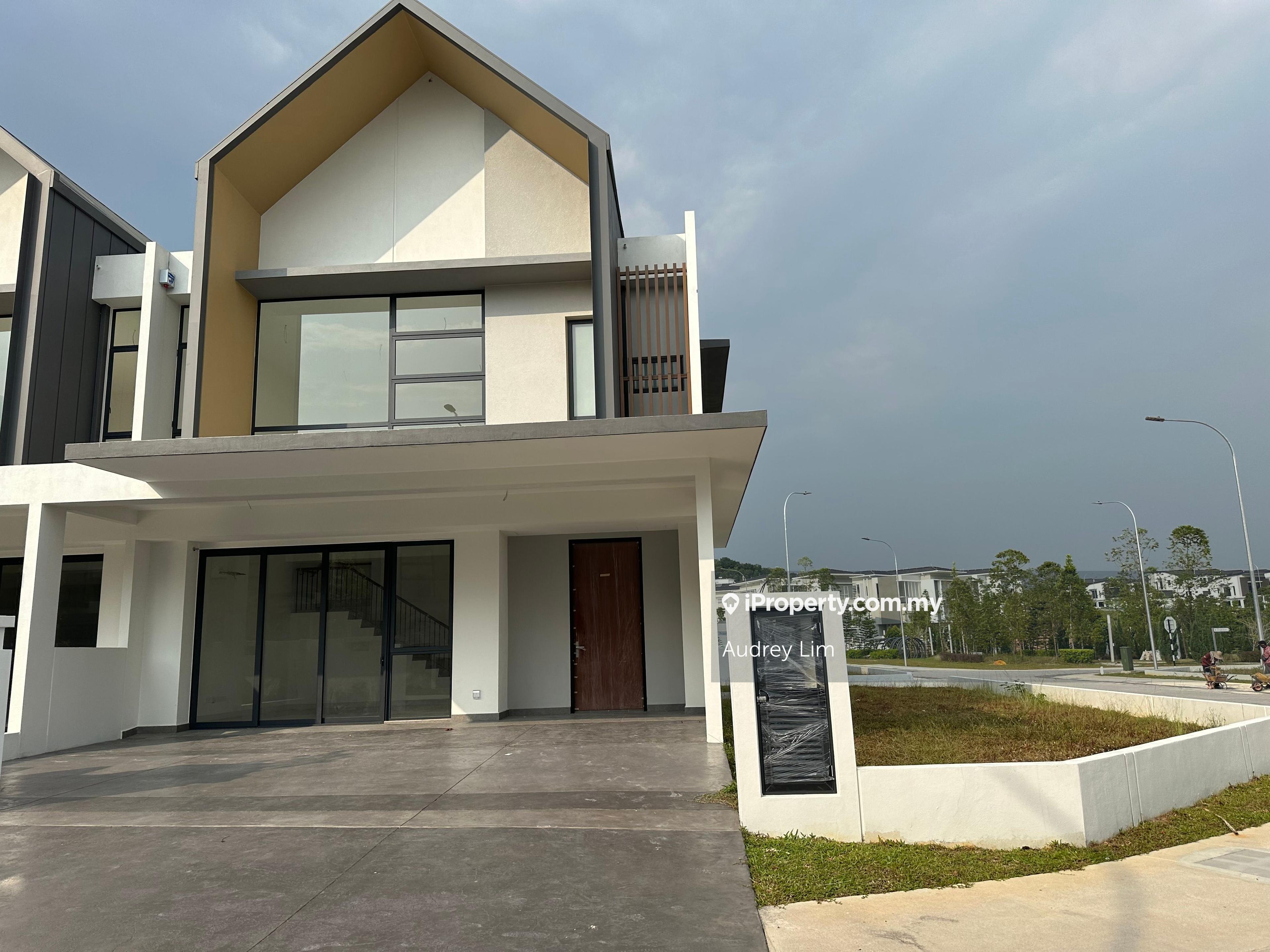 Terrace corner house for Sale