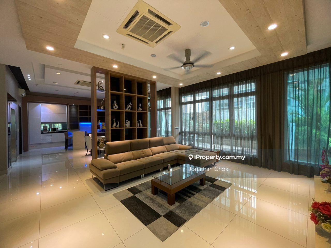 3 Storey Bungalow For Sale