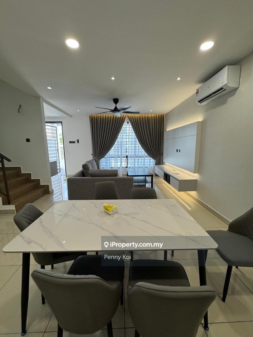 Double storey house for rent @ Jalan Lavender 2 (Desaru)