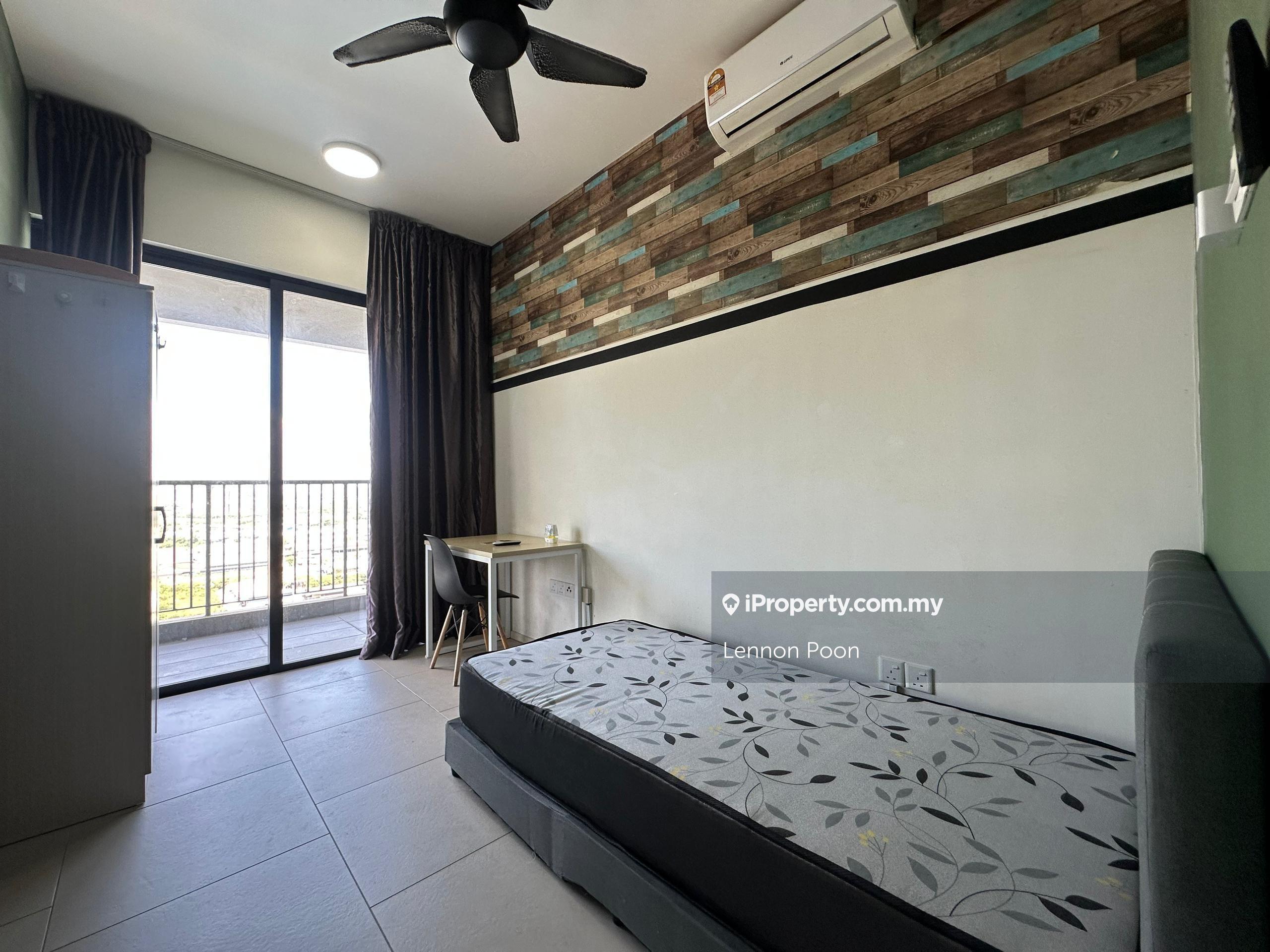 Sqwhere Fully Furnished room (Medium room and Single Room) 