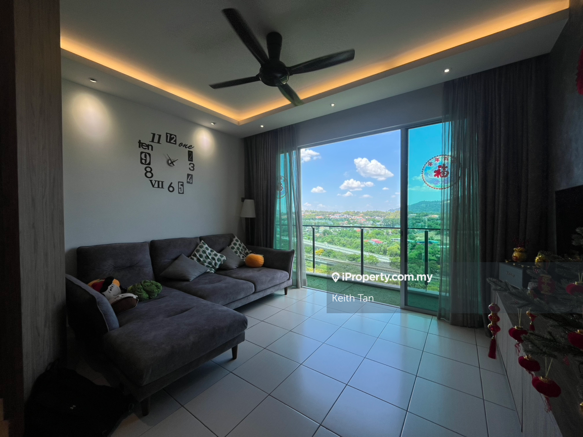 The Zizz 1228sf reno unit for sale