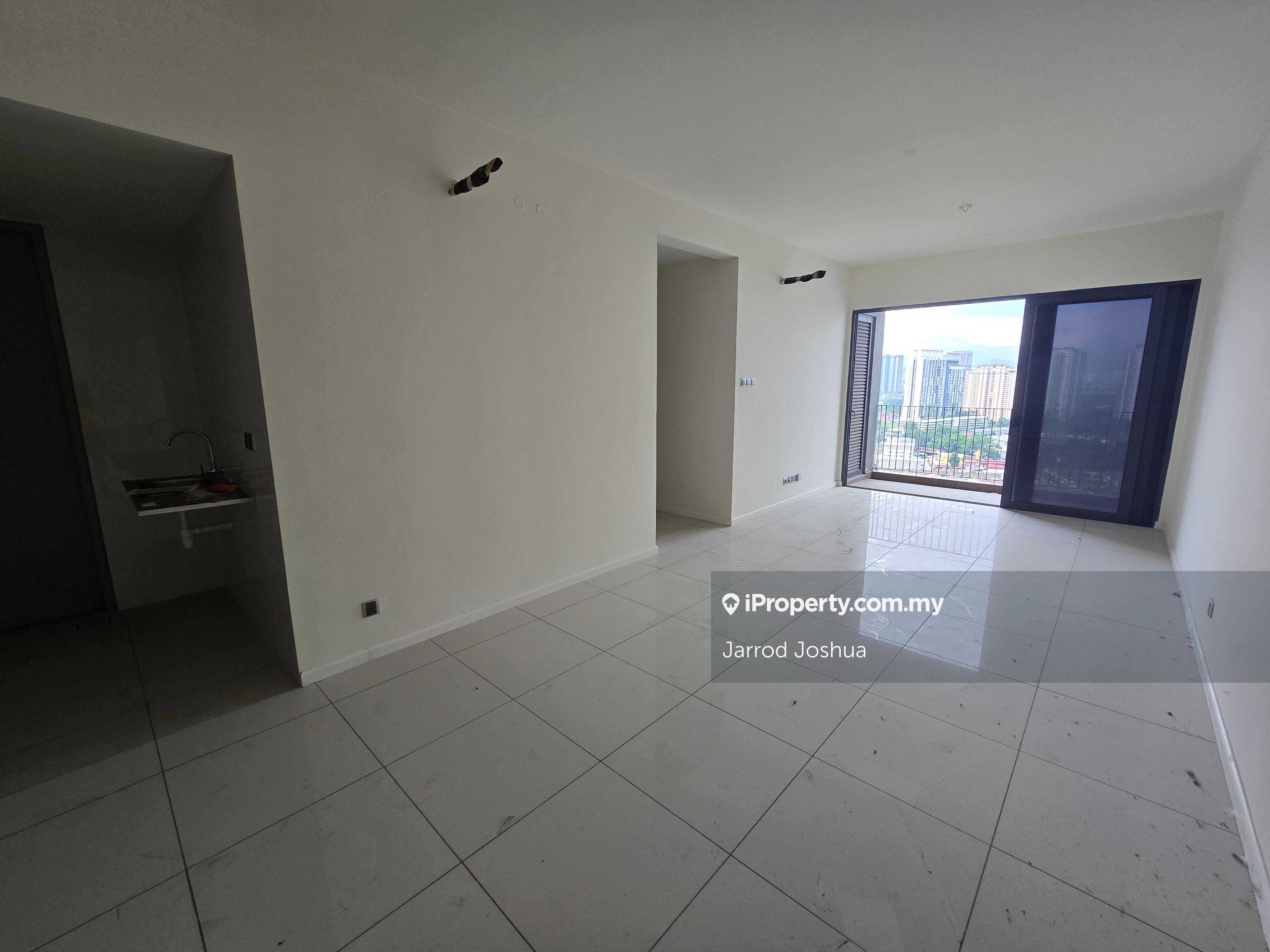 Brand new unit, available unfurnished or furnished upon request