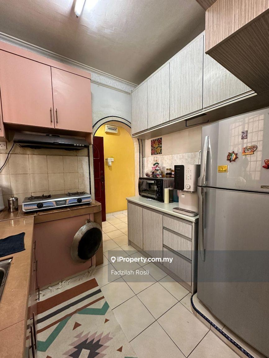 Level 2, walk up apartment (no lift)