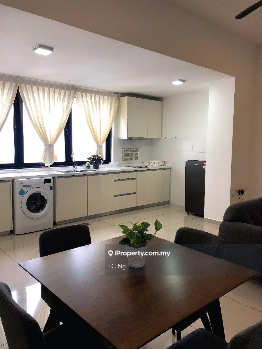 Encorp Strand Residence 801 sqft for rent :