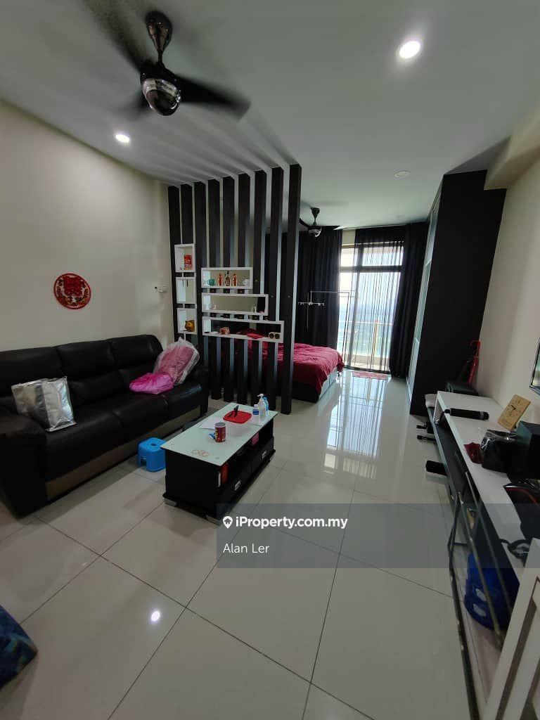 Parc Regency Studio Unit For Sale