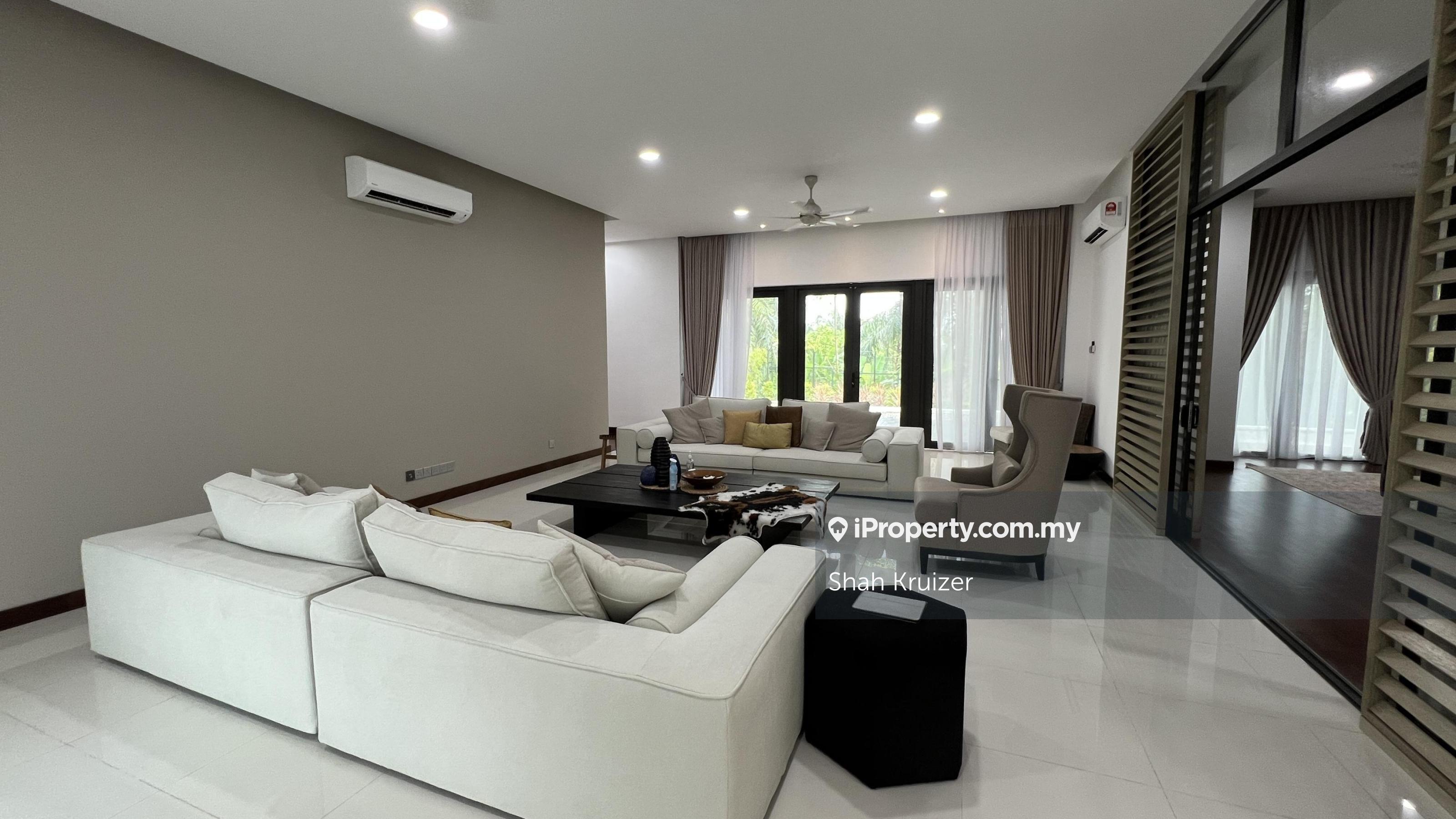 Modern Minimalist 2.5-Storey Bungalow in Glenhill Saujana