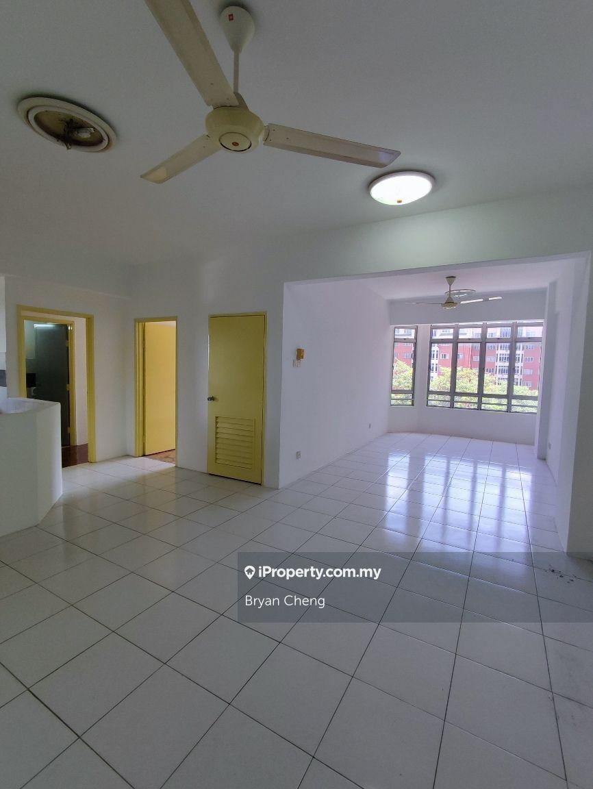 Apartment for Sale, non bumi