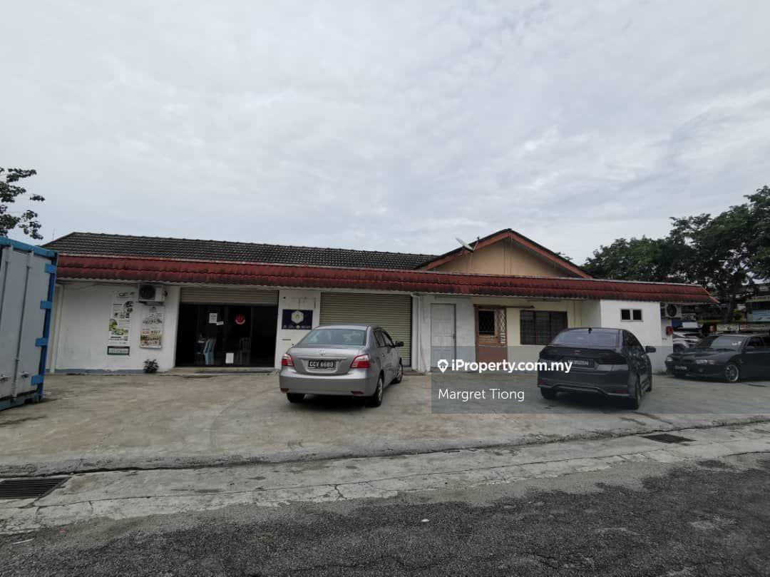 Terrace house for Sale