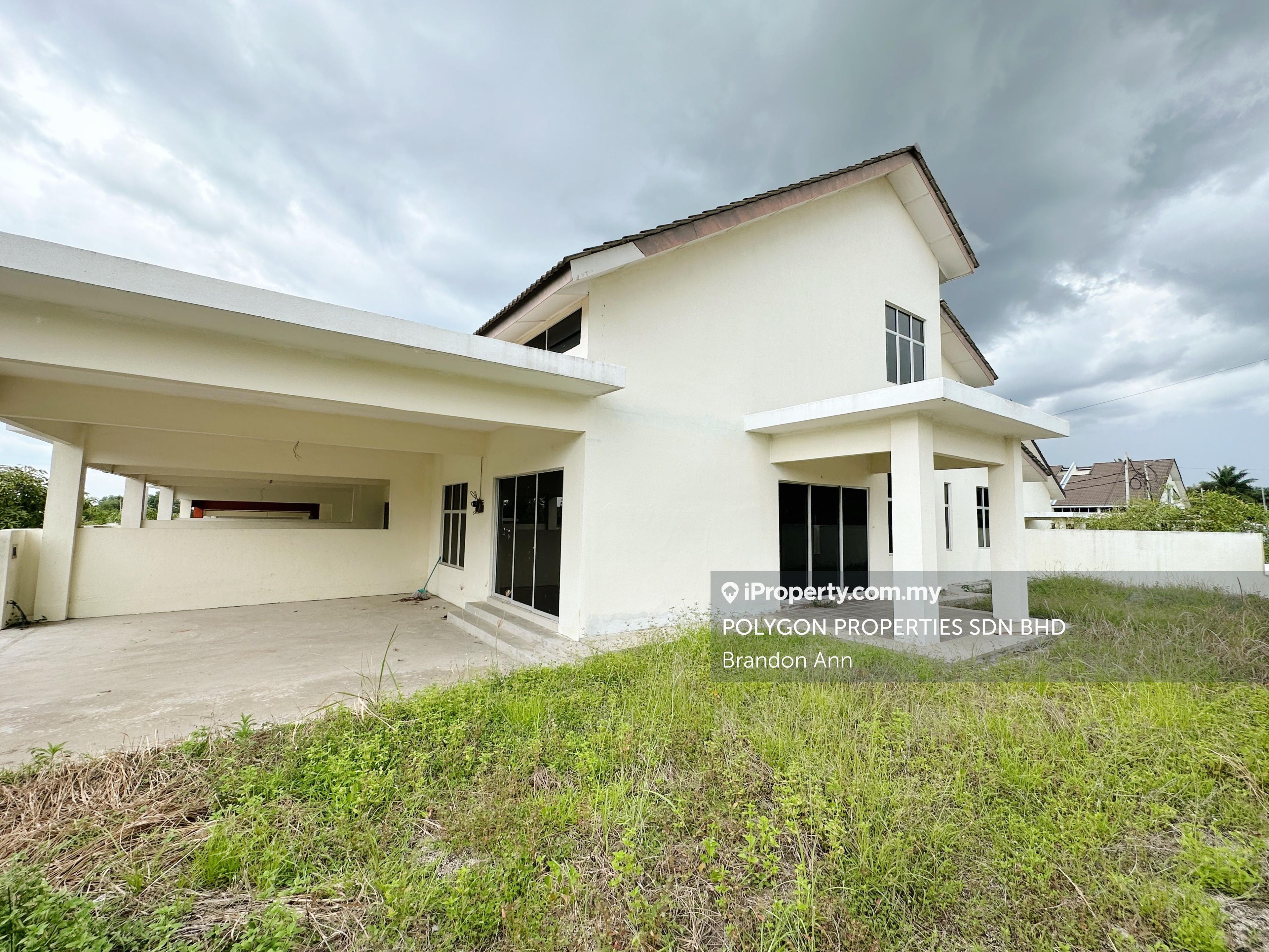 Terrace house for Sale