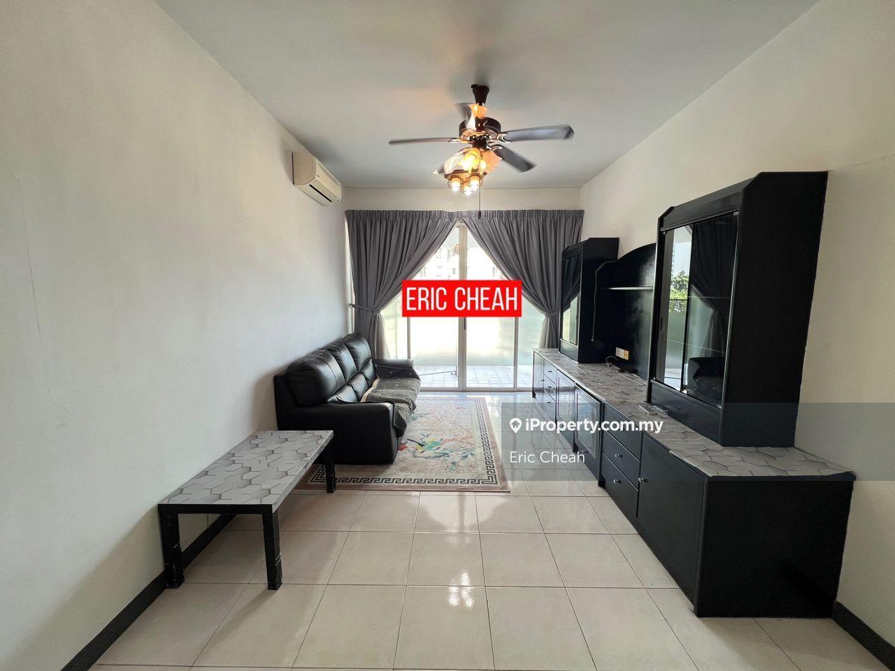 Gold Coast / Fully Furnished / Included Internet Wi-Fi / Well Maintain