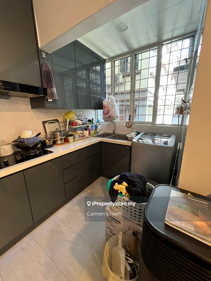 Sri kesidang 1st floor apartment for sell