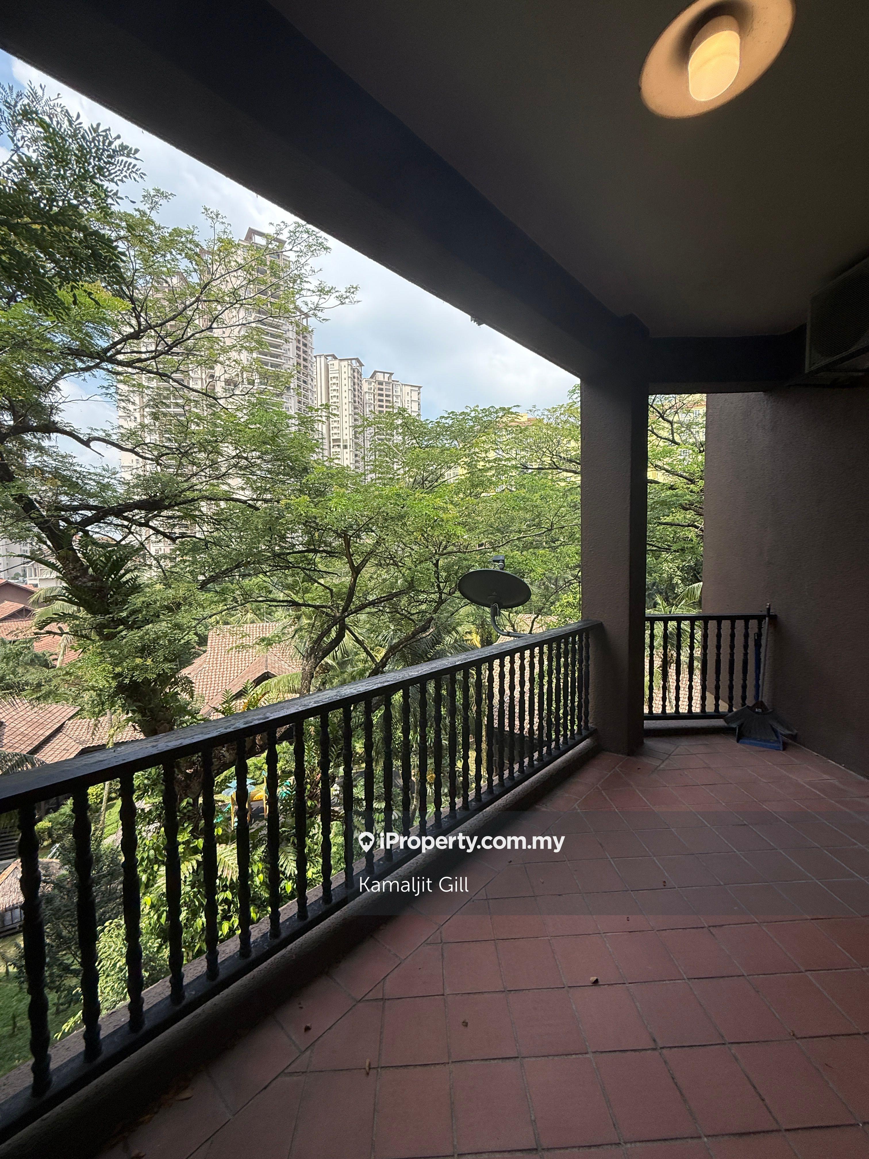 Living in resort type in the city
