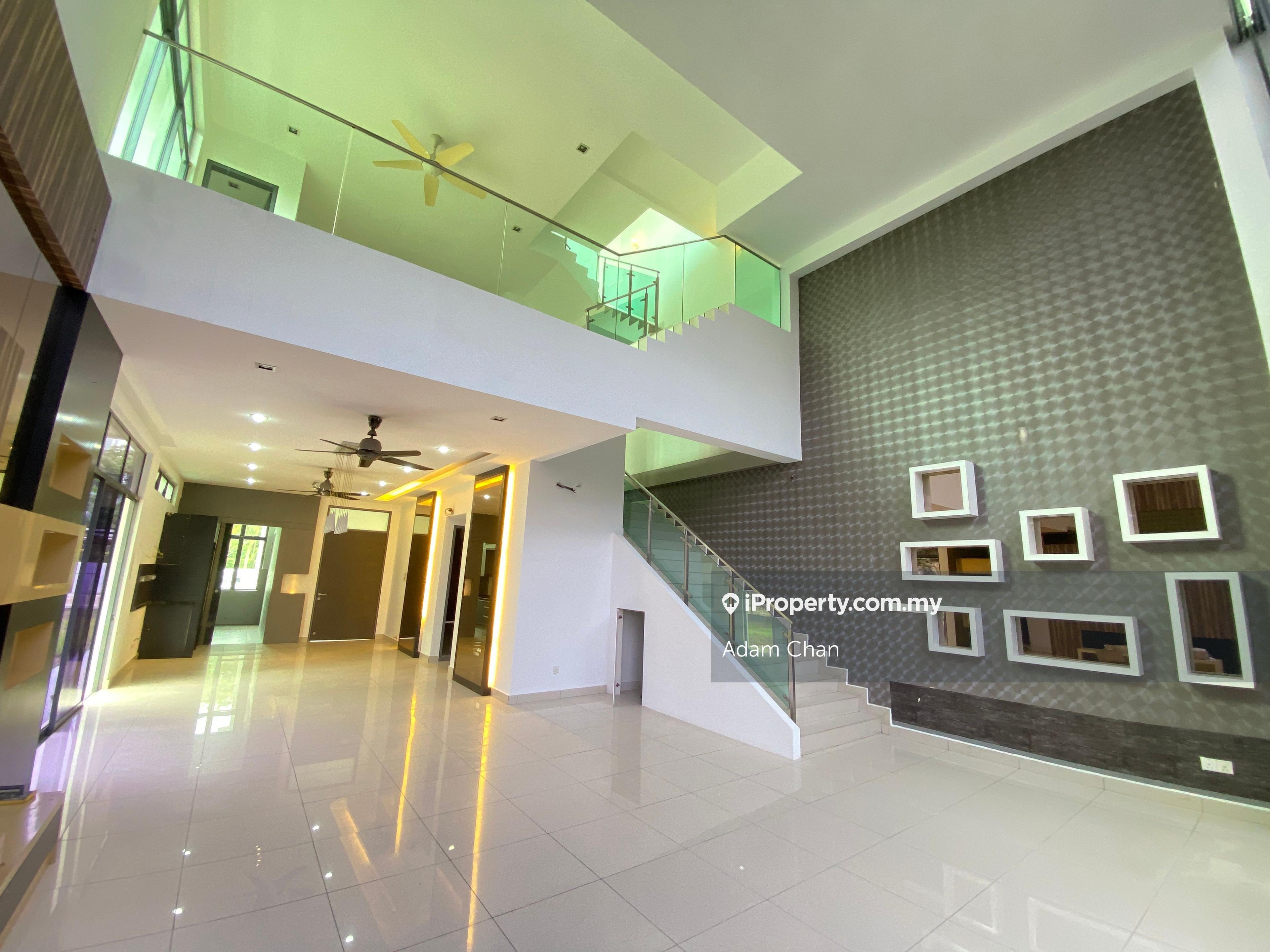 2.5 Storey Landed Corner with Swimming Pool in Puchong Cyberjaya