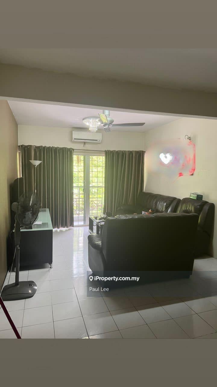 Puchong Jaya Apt 925sf no lift 1st Floor Partly Furnished Face Forest