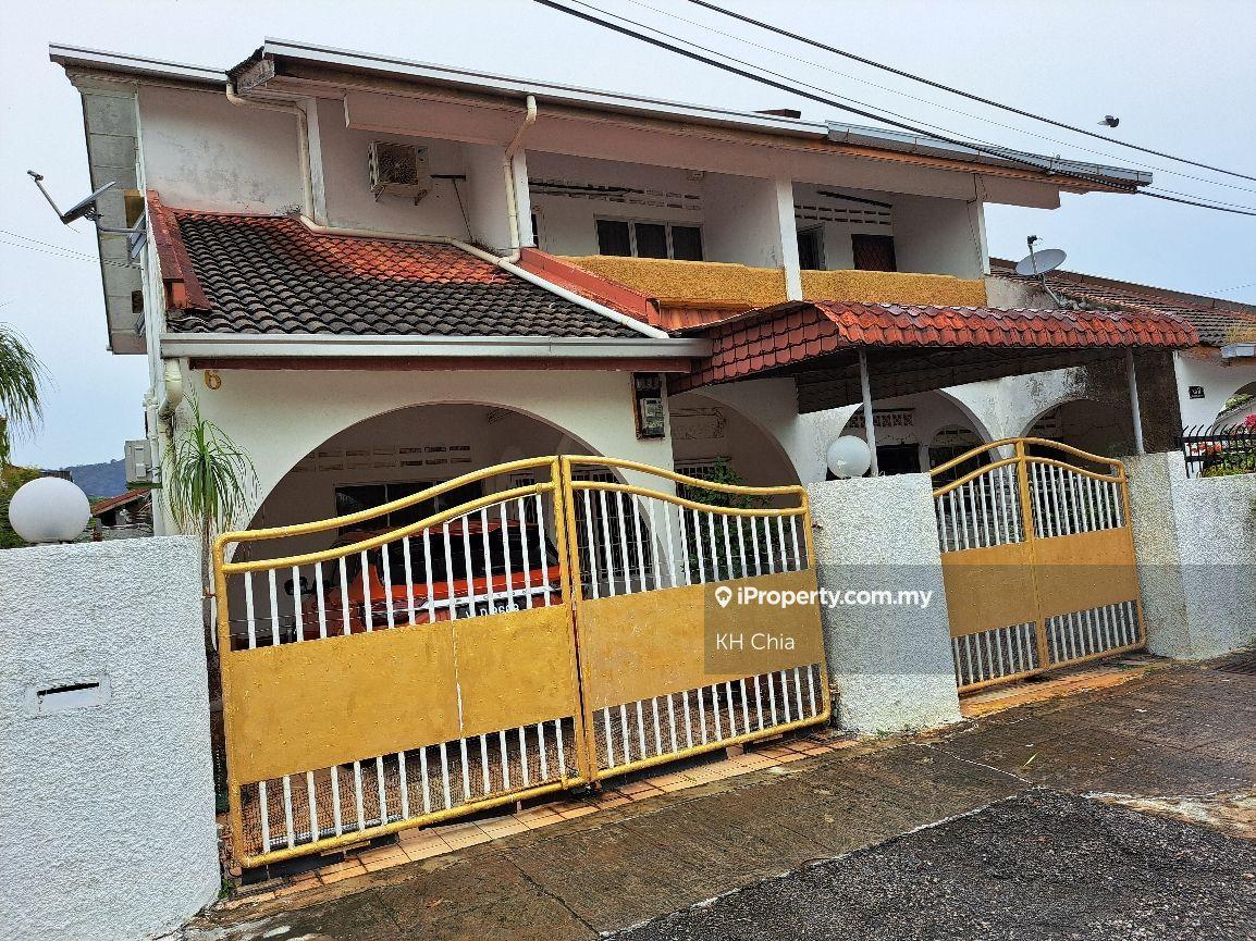 Kubang Buaya 2-storey Semi D 2615sf Freehold