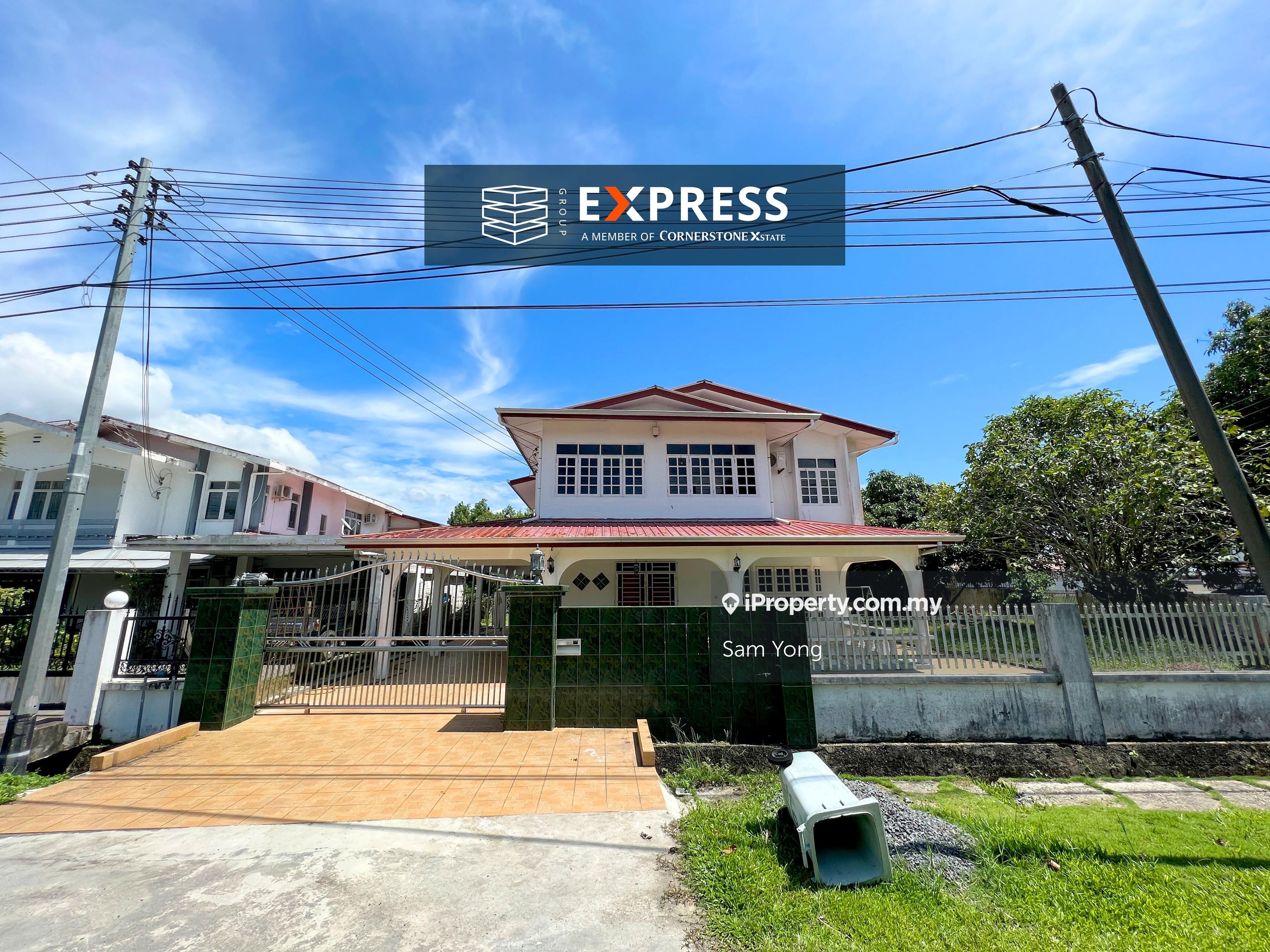 Double Storey Detached House at Lutong Baru, Miri (First Corner Lot)