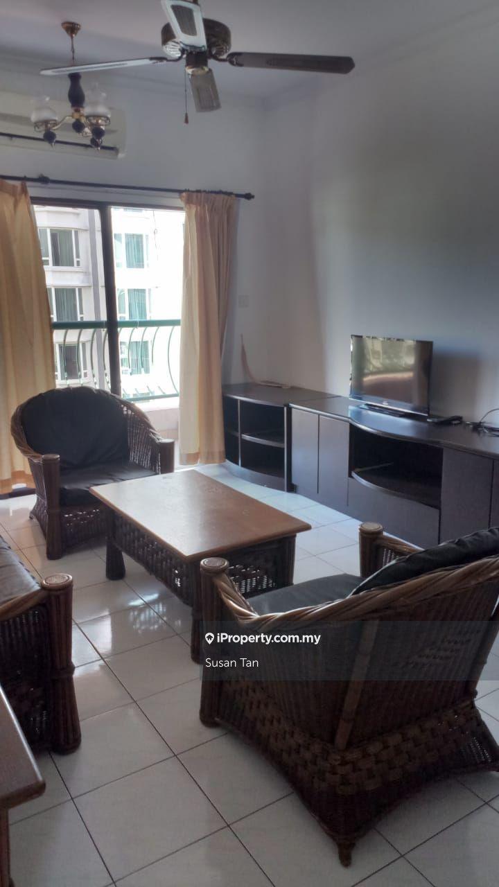 Marina Court at city below mv furnished allowed airbnb