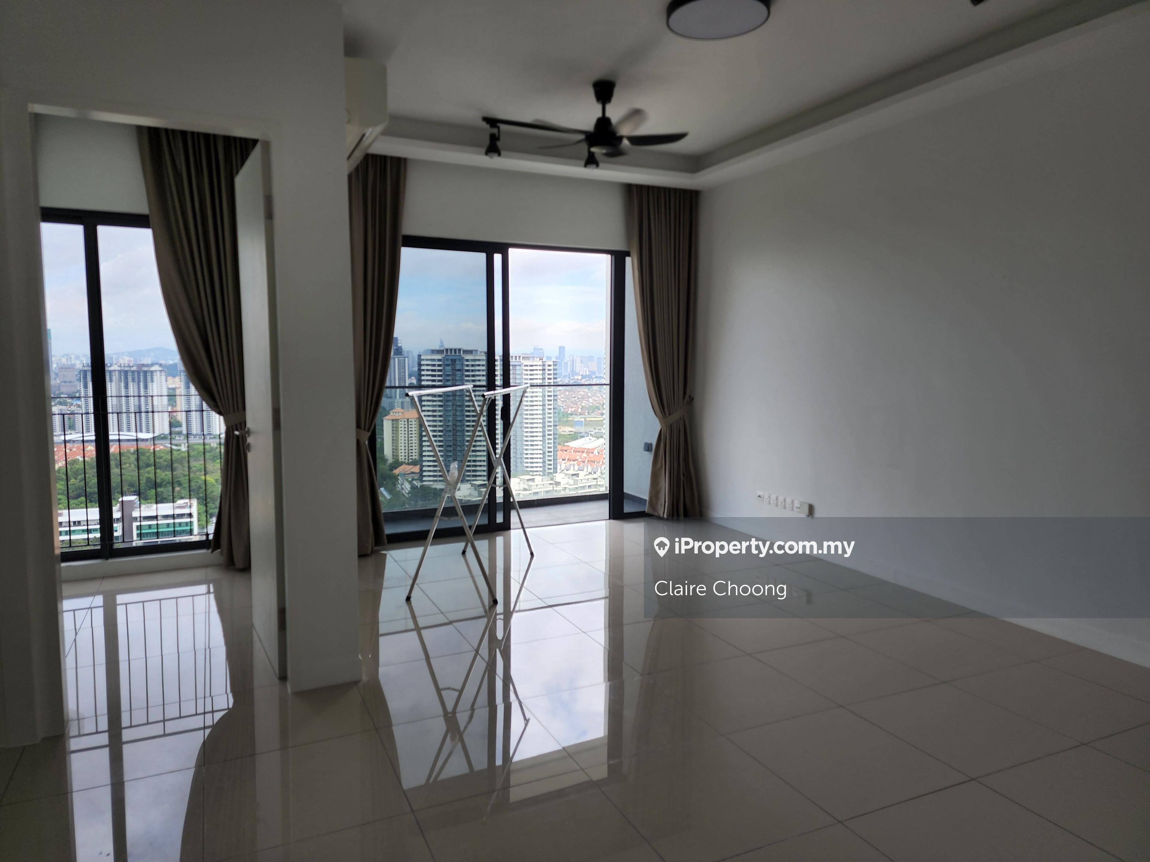 High Floor with Park View