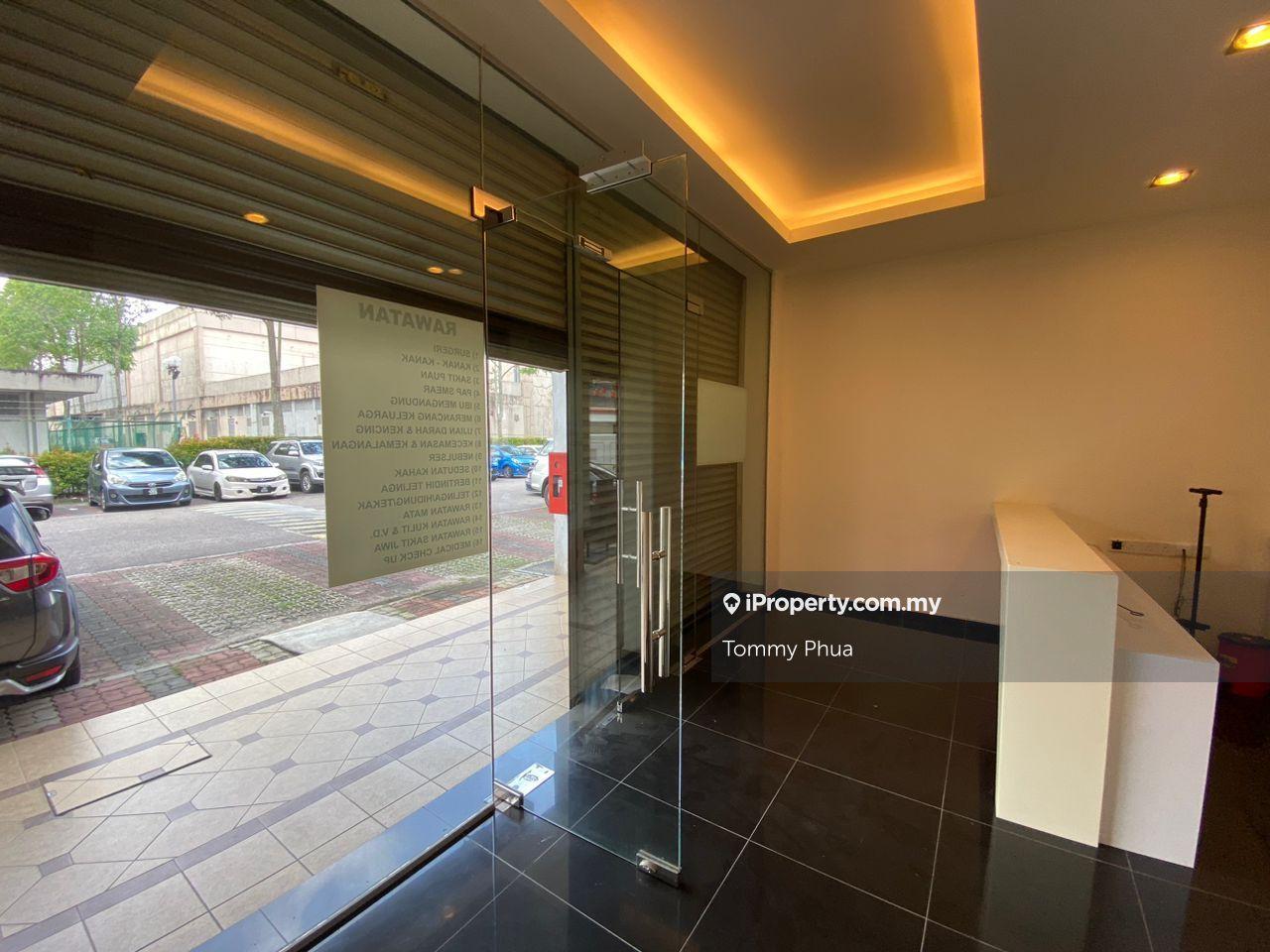 Permas Mall Ground Floor Renovation Intermediate shop rent 3500