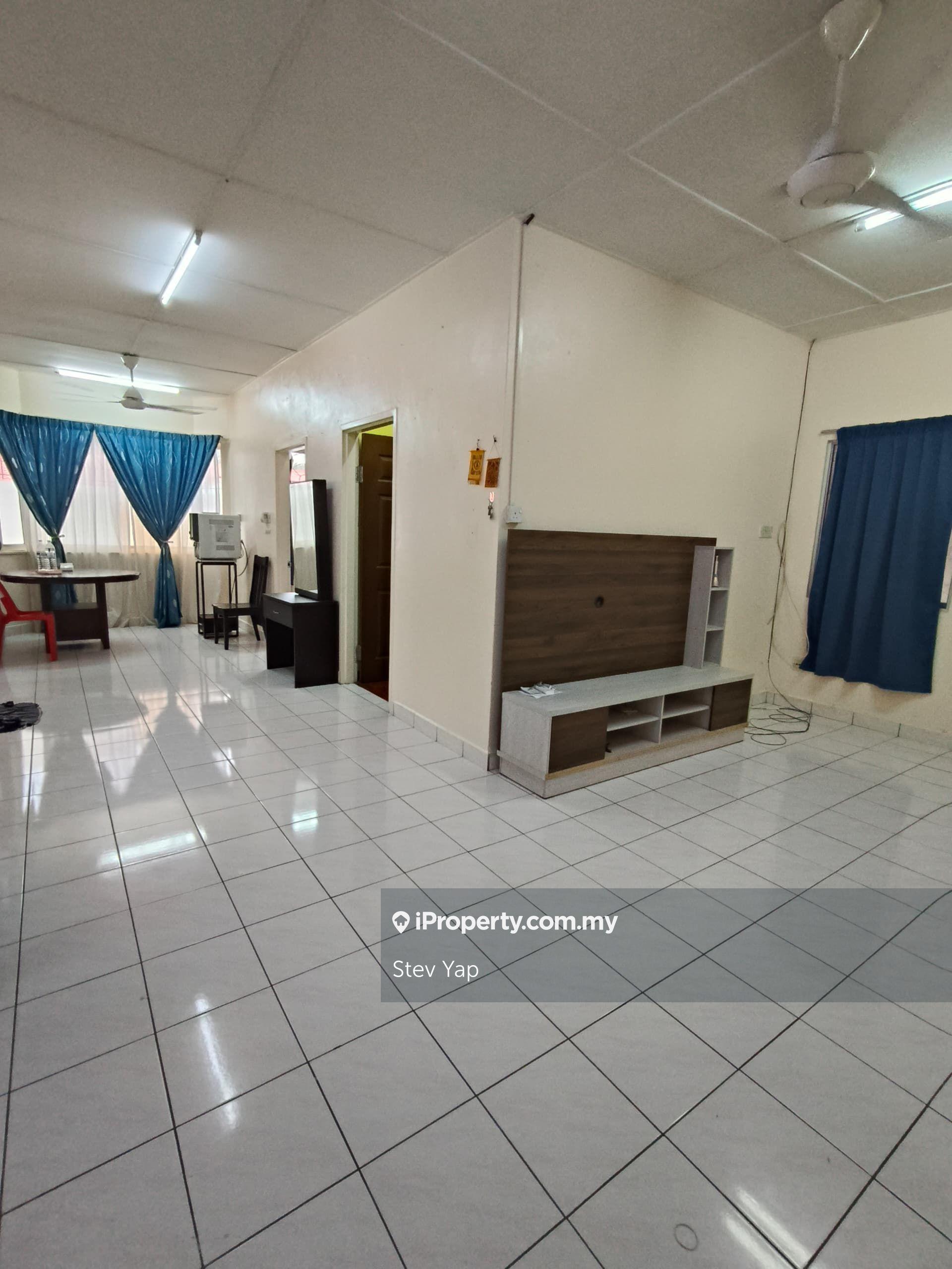 Bundusan Beverly Hills phase 3 Apartment Corner unit For Sale