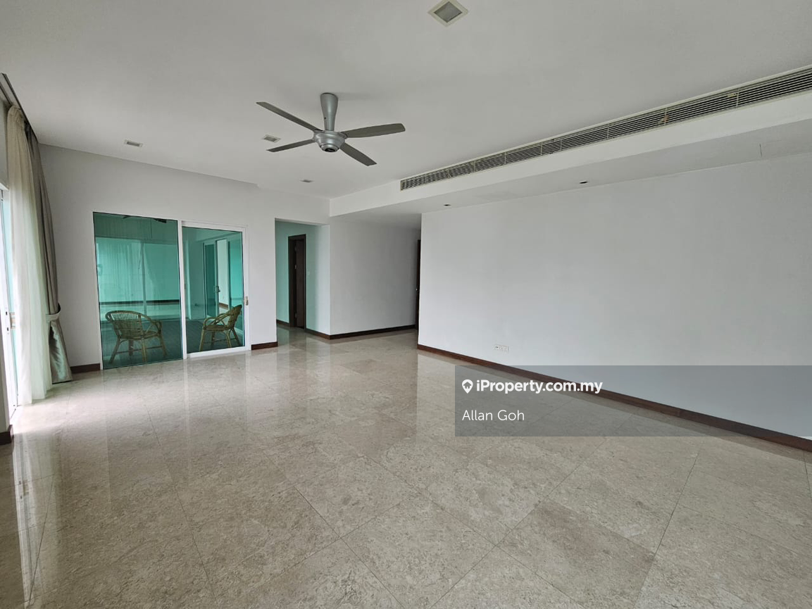 11 Gurney - 3500sf - F/Renovated Partially Furnished - Seaview 2 cp