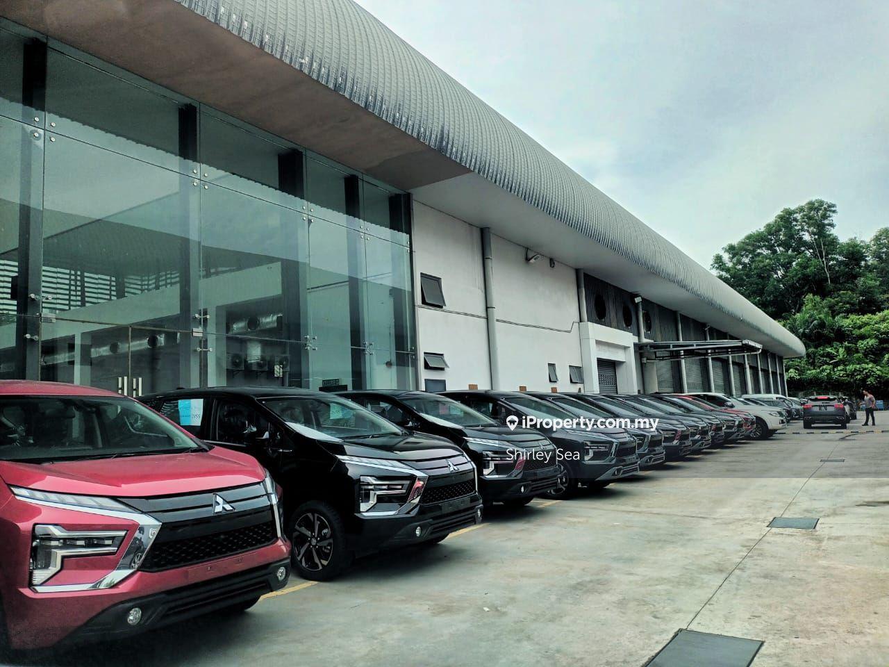 Commercial Showroom @ Jalan Balakong, Batu 11 Cheras, Cheras Rm120k