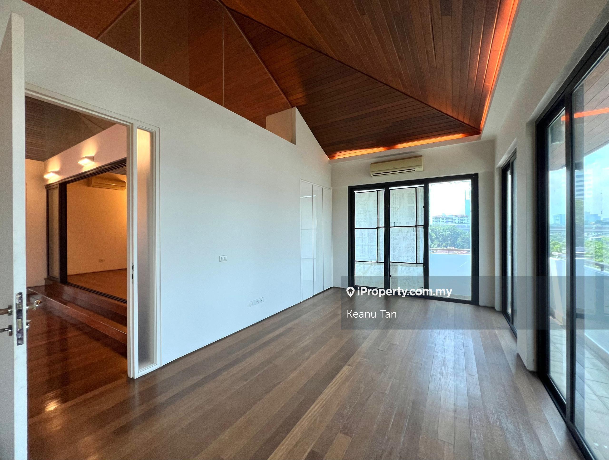 Renovated & Freehold Bungalow with Private Pool. Actual House Photos