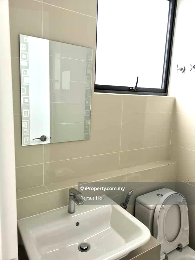 OUG new fully furnished condo for rent.