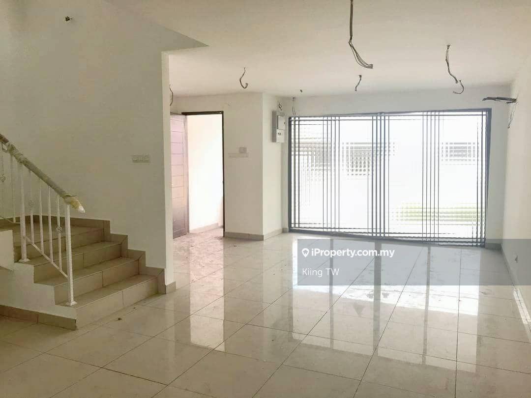 Taman Batu, Jinjang Selatan Three Storey Semi-d/ Semi D house for Sale