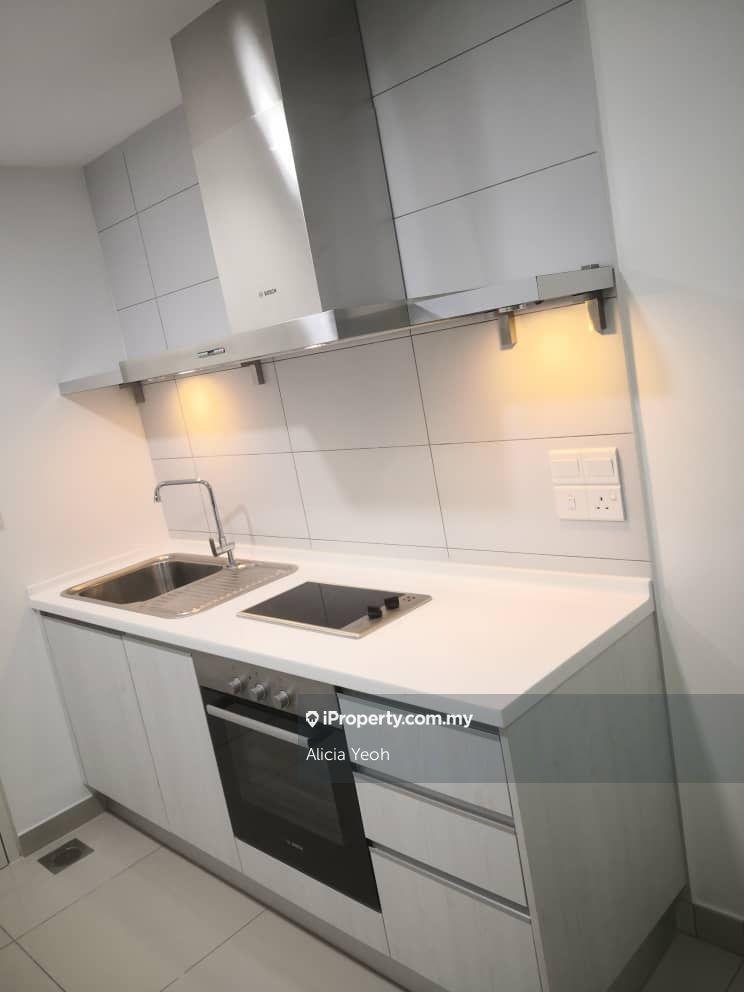 Taman melawati nadayu studio partially furnish for rent